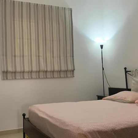 Genista Apartment คัลคารา ภายนอก รูปภาพ